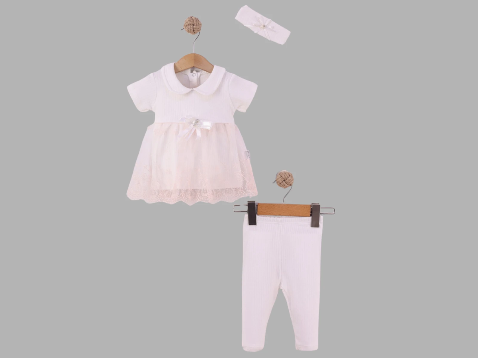 3/9 AY KIZ BEBE ELBİSELİ TAKIM TAYTLI