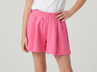 KOYU PEMBE