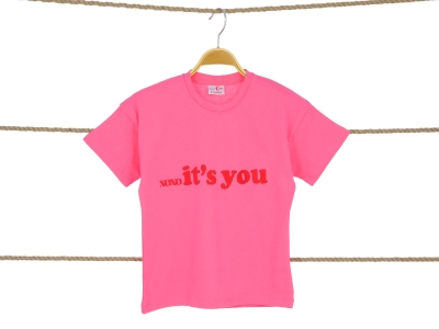 5/8 YAŞ KIZ TSHİRT XOXO İT'S YOU BASKILI